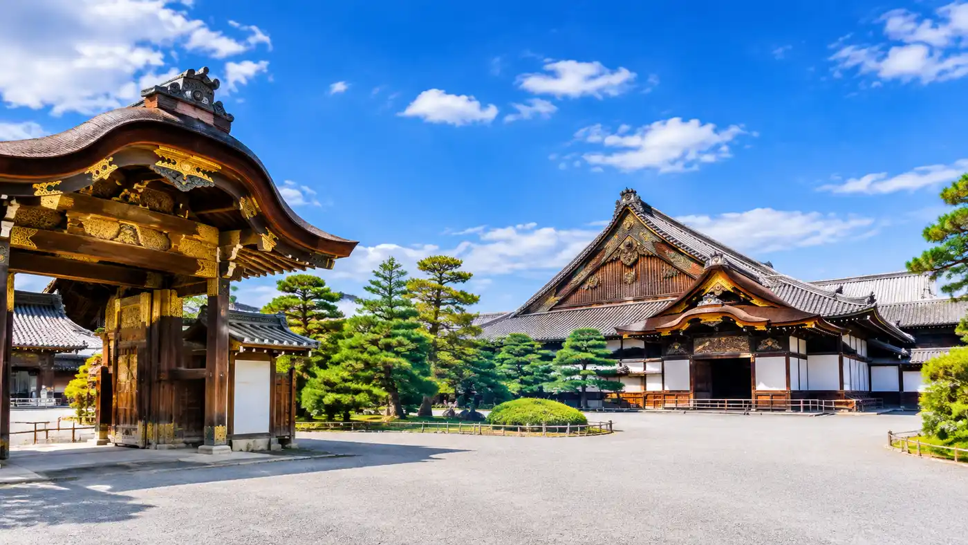Honmaru Palace & Other Nijo Castle Features