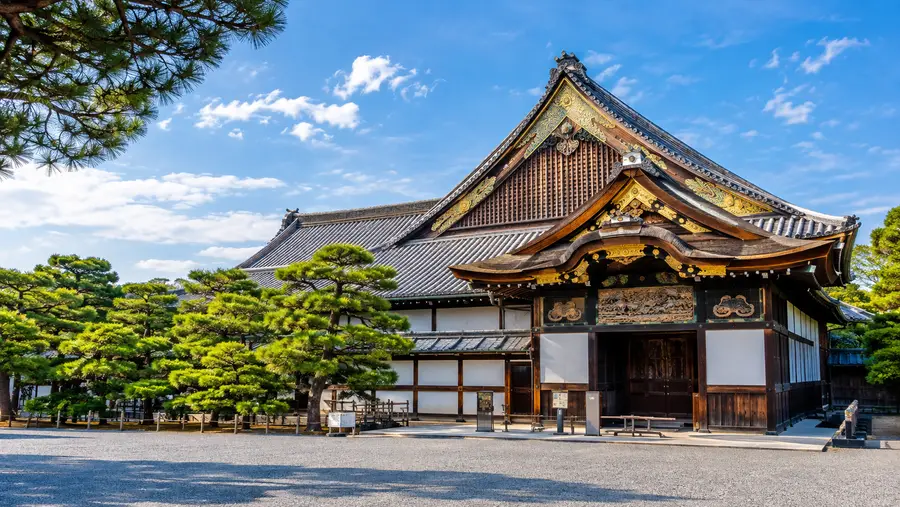 How Long to Visit Nijo Castle & Best Time