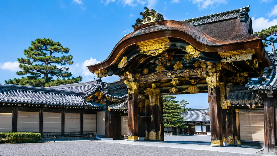 Nijo Castle in Kyoto Itinerary & Nearby Attractions